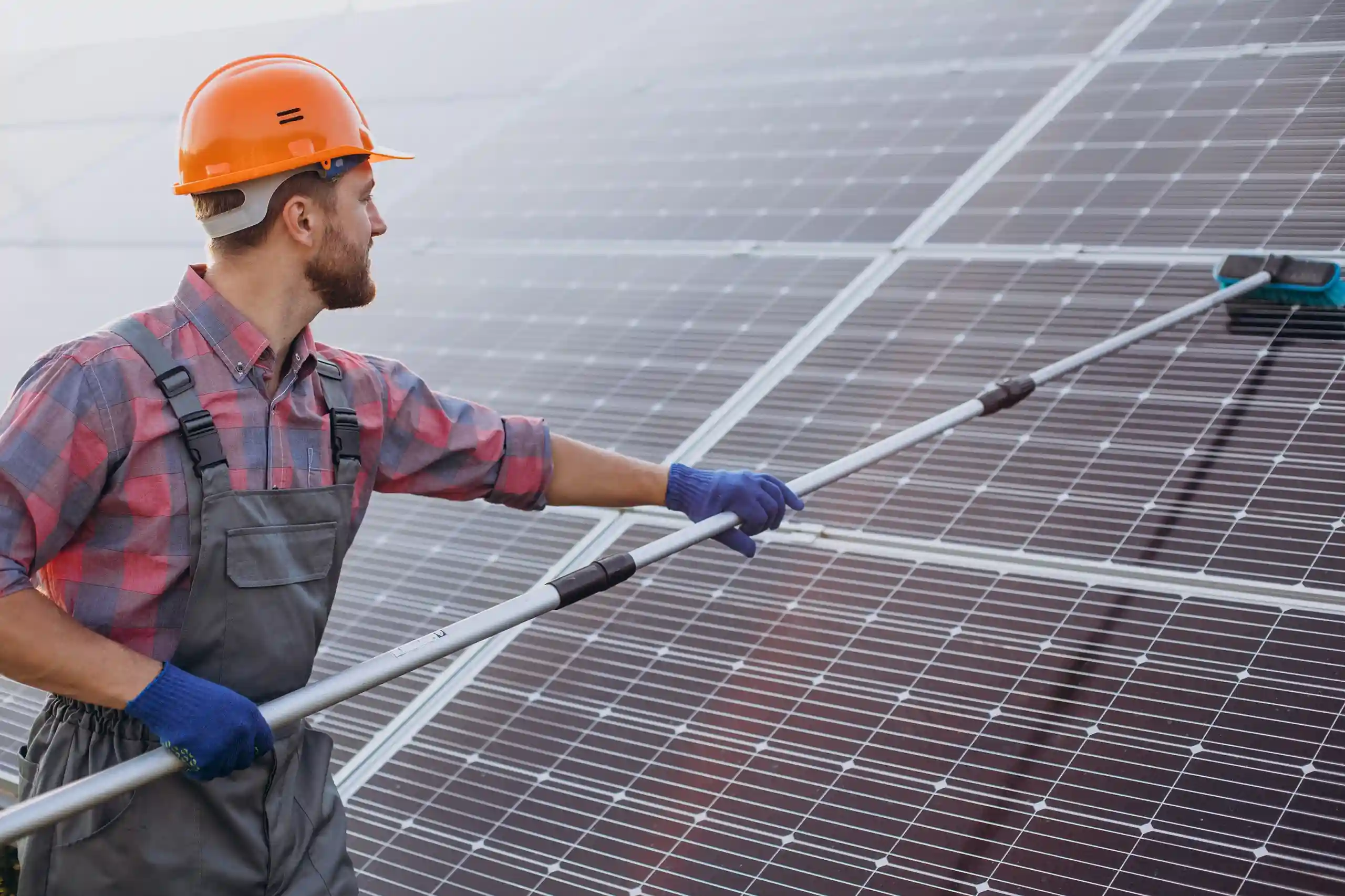 How a Solar Panel Cleaning Service in Mount Gambier Improves Energy Efficiency
